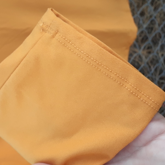 NWT No Bo Long Sleeve Mustard Owl Top - Picture 8 of 8